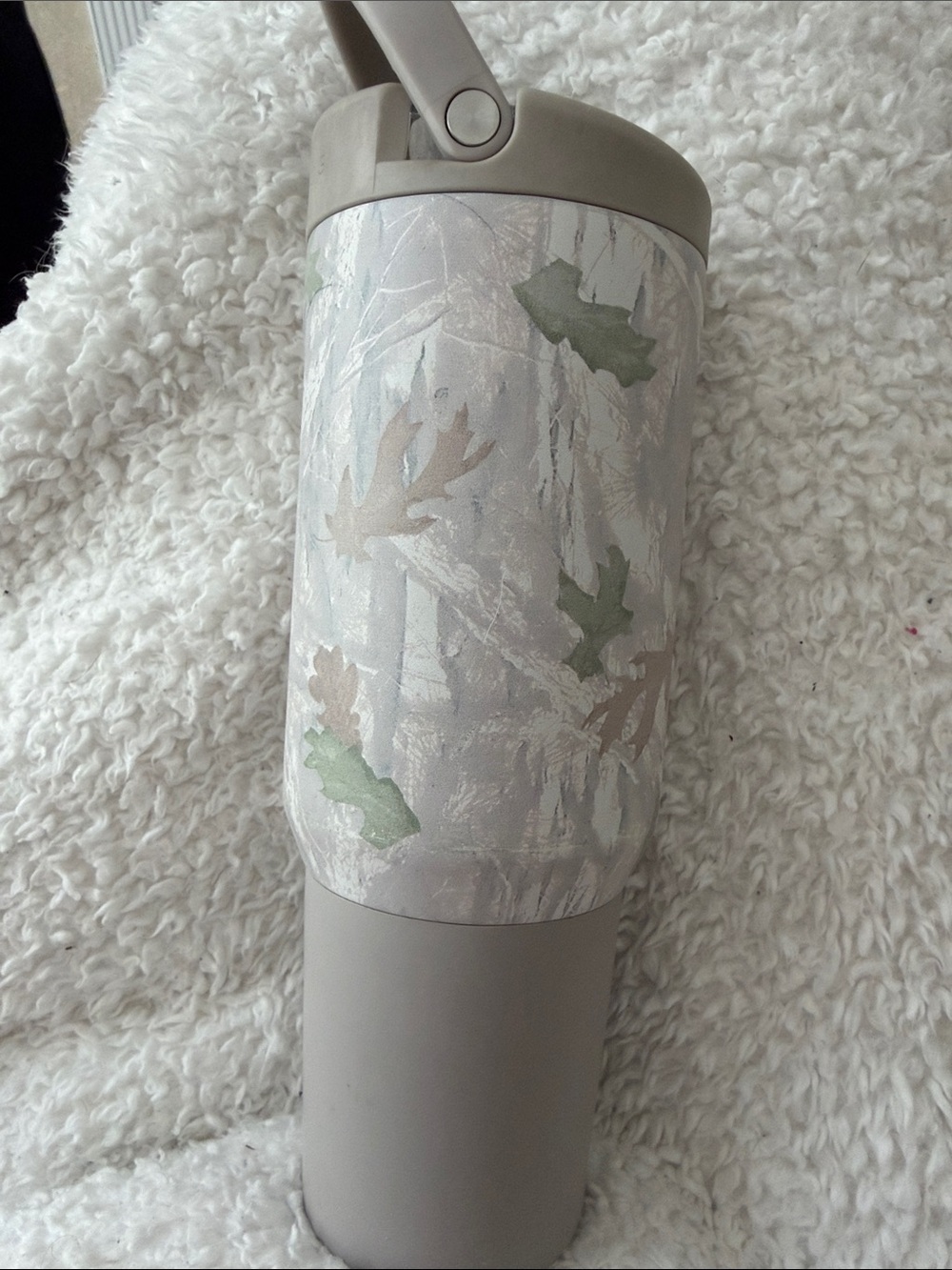 Hydrojug Neutral Gray camouflage print Travel Tumbler 20 fl oz